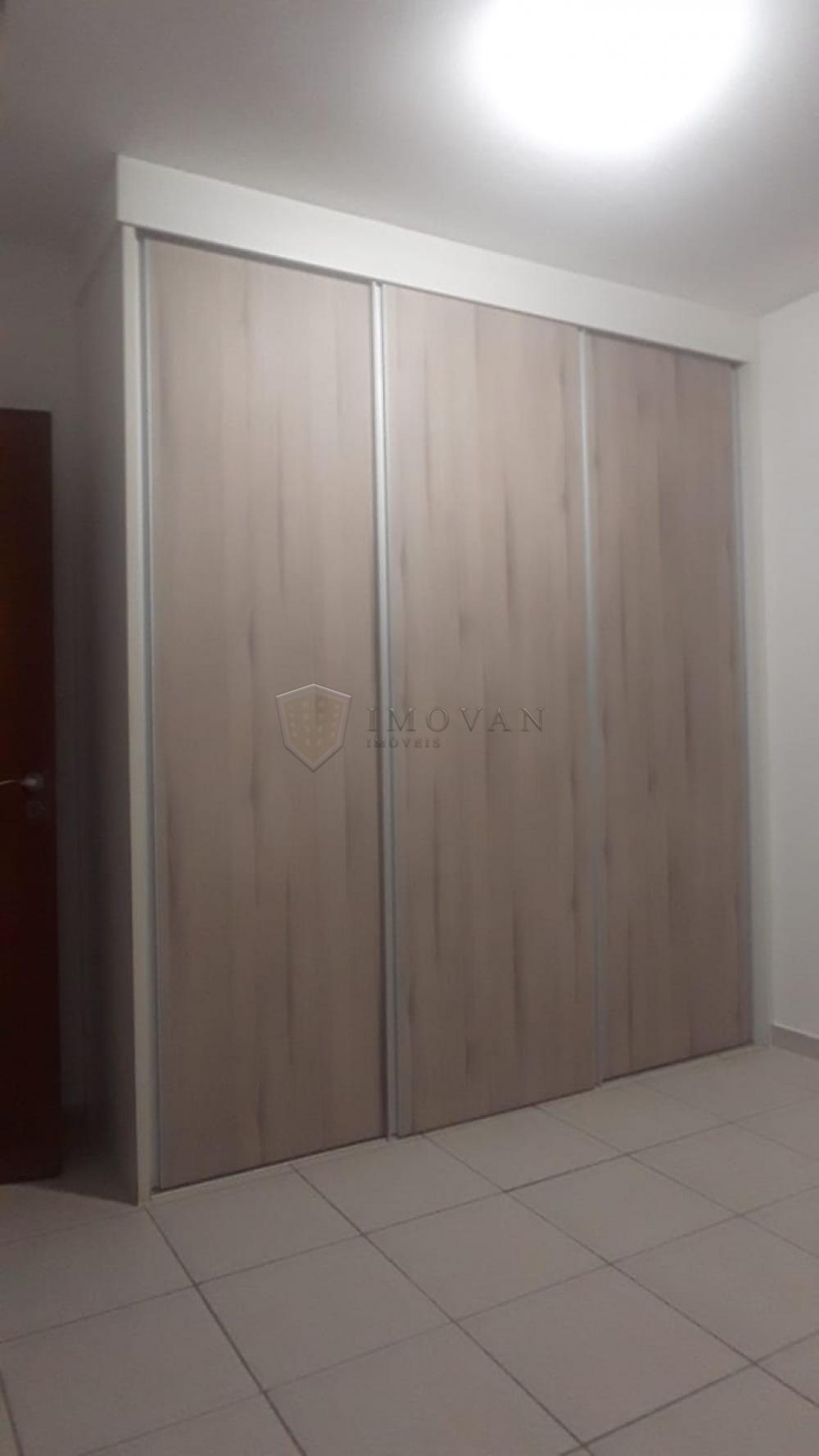 Alugar Apartamento / Padrão em Ribeirão Preto R$ 1.950,00 - Foto 14