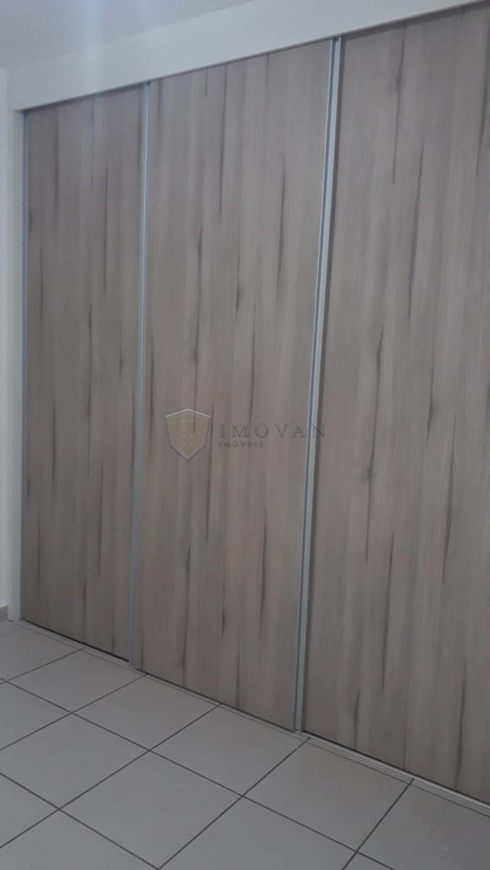 Alugar Apartamento / Padrão em Ribeirão Preto R$ 1.950,00 - Foto 16