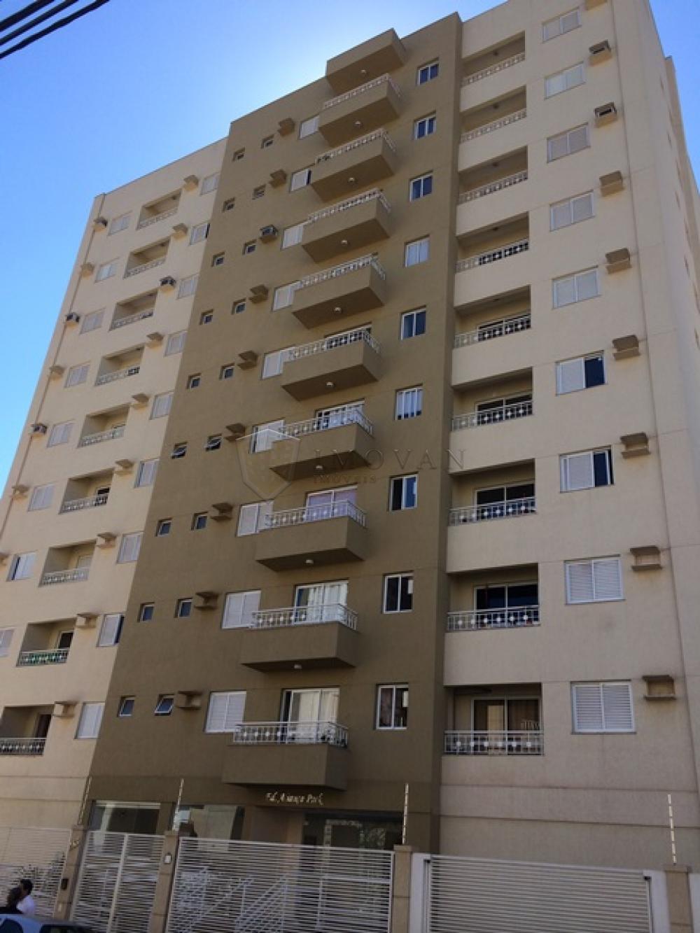 Alugar Apartamento / Padrão em Ribeirão Preto R$ 1.200,00 - Foto 2