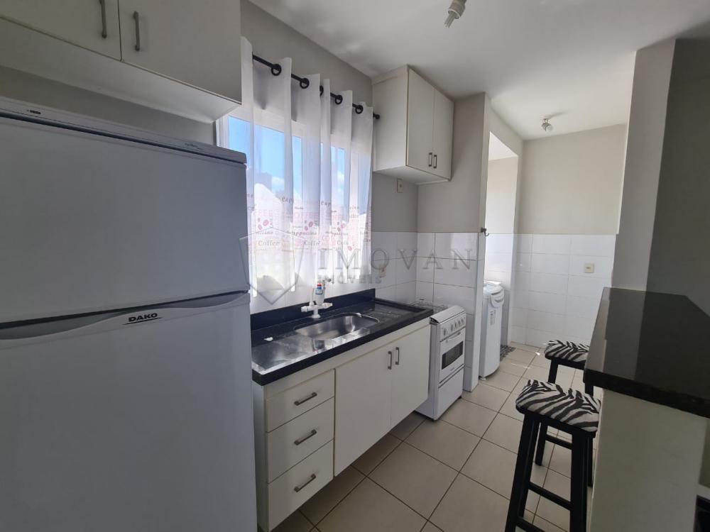 Alugar Apartamento / Padrão em Ribeirão Preto R$ 1.590,00 - Foto 2