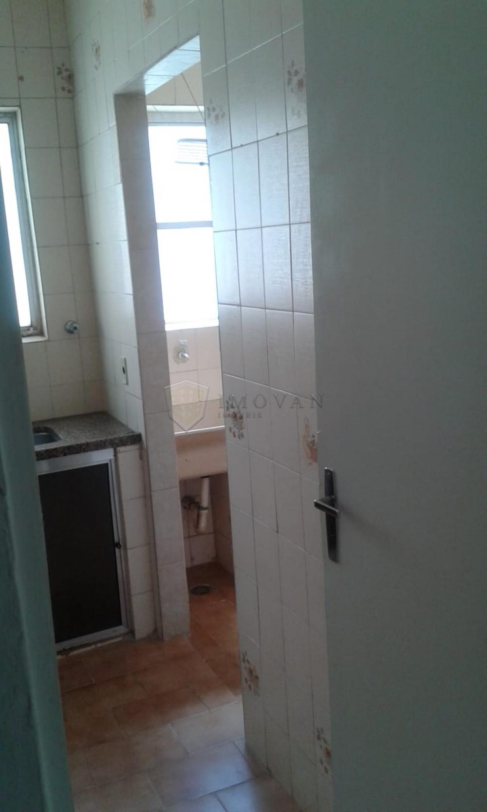 Alugar Apartamento / Padrão em Ribeirão Preto R$ 950,00 - Foto 6