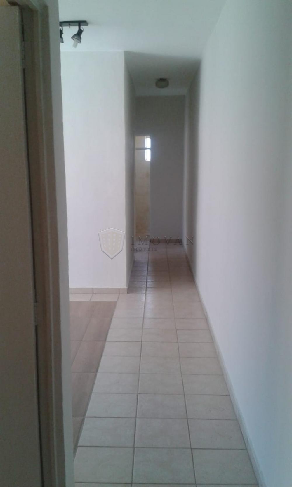 Alugar Apartamento / Padrão em Ribeirão Preto R$ 950,00 - Foto 3