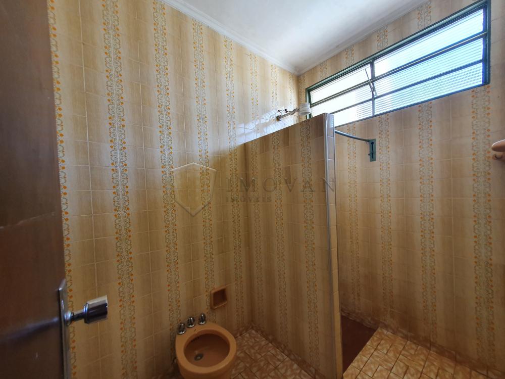 Alugar Casa / Padrão em Ribeirão Preto R$ 1.900,00 - Foto 9