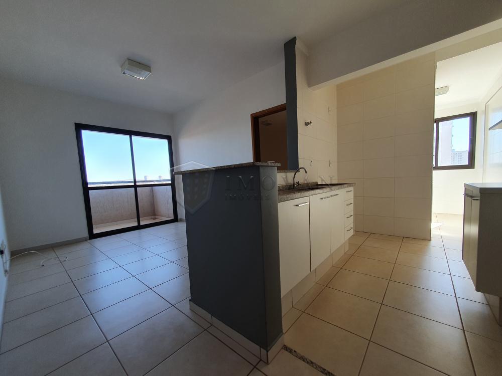 Alugar Apartamento / Padrão em Ribeirão Preto R$ 1.100,00 - Foto 6