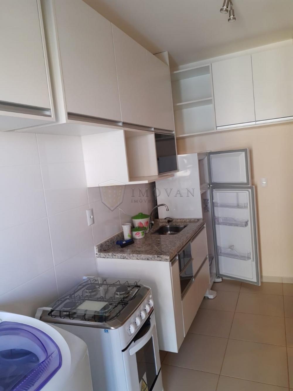 Alugar Apartamento / Padrão em Ribeirão Preto R$ 1.150,00 - Foto 2