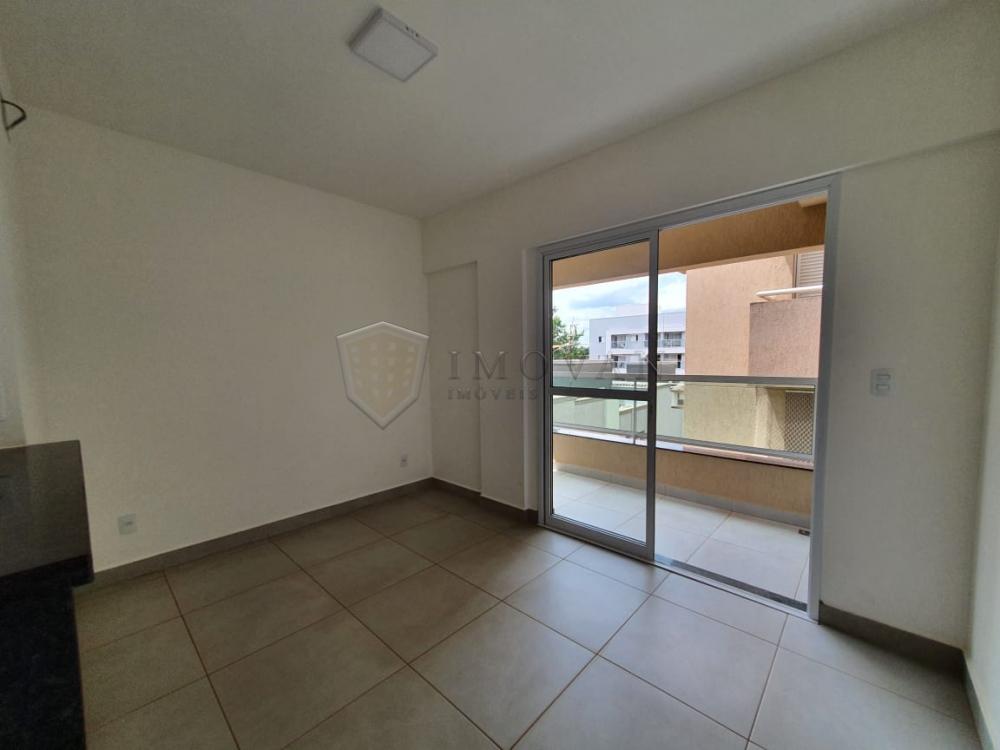 Alugar Apartamento / Padrão em Ribeirão Preto R$ 900,00 - Foto 5