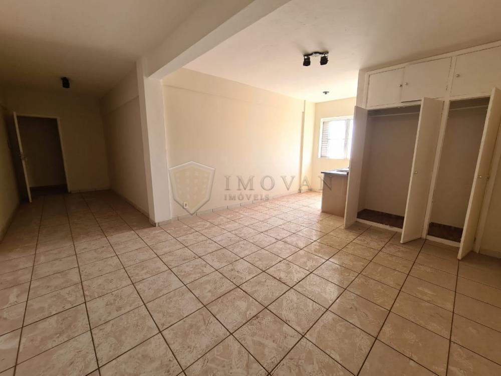 Alugar Apartamento / Kitchnet em Ribeirão Preto R$ 550,00 - Foto 4