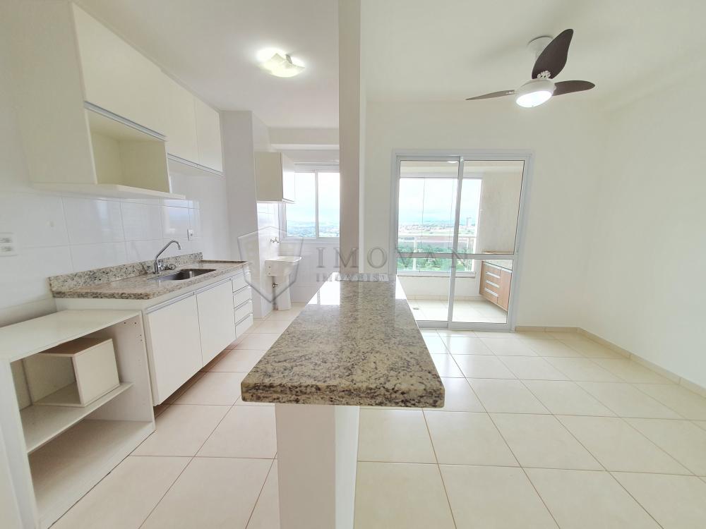 Alugar Apartamento / Padrão em Ribeirão Preto R$ 1.400,00 - Foto 2