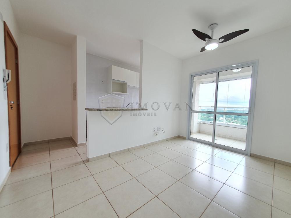 Alugar Apartamento / Padrão em Ribeirão Preto R$ 1.400,00 - Foto 3