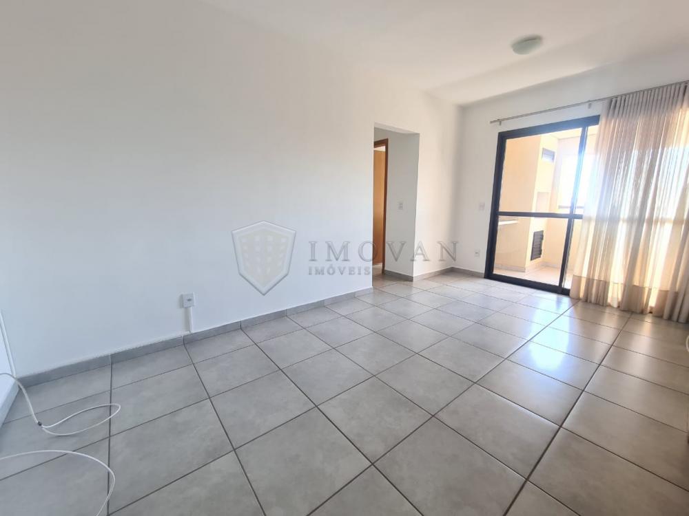 Alugar Apartamento / Padrão em Ribeirão Preto R$ 1.300,00 - Foto 2