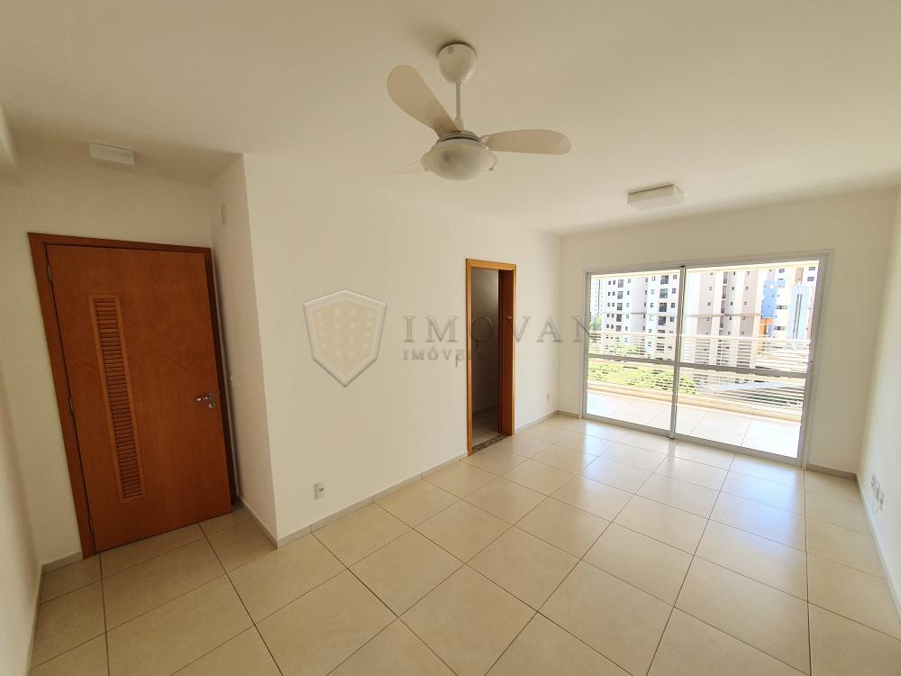 Alugar Apartamento / Padrão em Ribeirão Preto R$ 1.650,00 - Foto 6