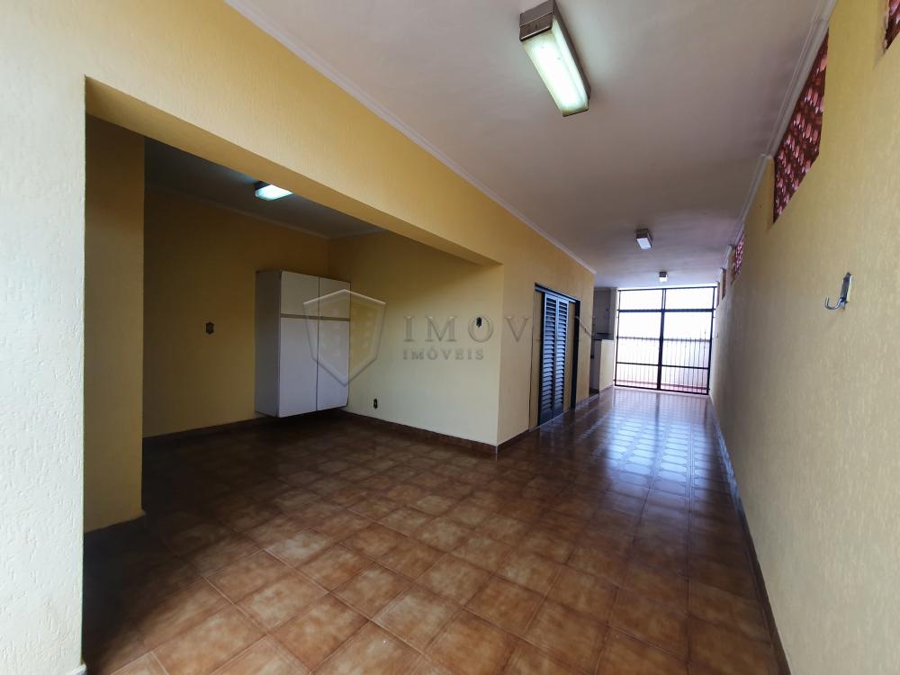 Alugar Casa / Padrão em Ribeirão Preto R$ 1.700,00 - Foto 12