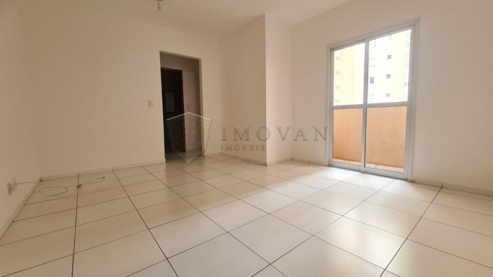 Alugar Apartamento / Padrão em Ribeirão Preto R$ 900,00 - Foto 1