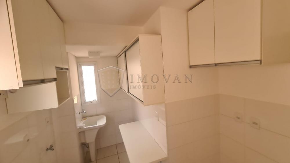 Alugar Apartamento / Padrão em Ribeirão Preto R$ 1.150,00 - Foto 3