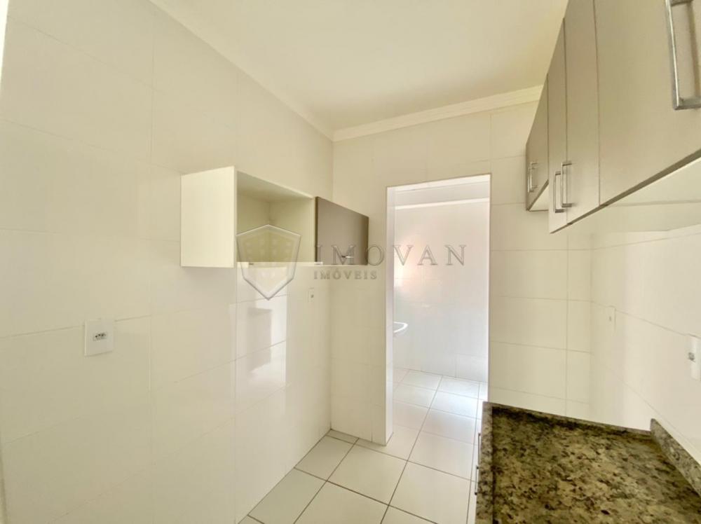 Alugar Apartamento / Padrão em Ribeirão Preto R$ 900,00 - Foto 4