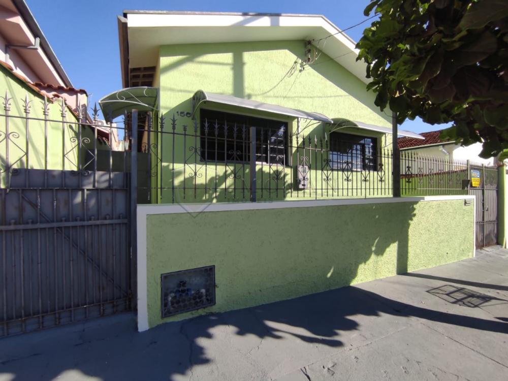 Alugar Casa / Padrão em Mococa R$ 950,00 - Foto 1