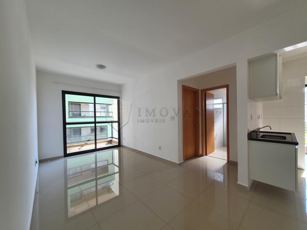 Alugar Apartamento / Padrão em Ribeirão Preto R$ 1.200,00 - Foto 6