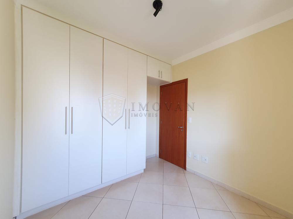 Alugar Apartamento / Padrão em Ribeirão Preto R$ 1.700,00 - Foto 6