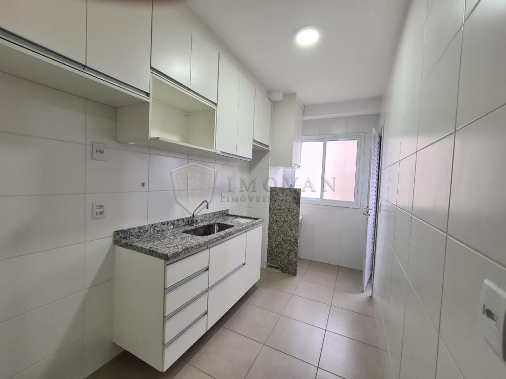 Alugar Apartamento / Padrão em Ribeirão Preto R$ 1.390,00 - Foto 6