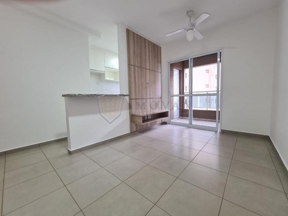 Alugar Apartamento / Padrão em Ribeirão Preto R$ 1.390,00 - Foto 3