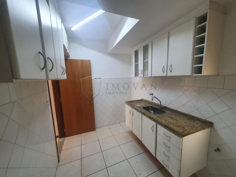 Alugar Apartamento / Padrão em Ribeirão Preto R$ 1.200,00 - Foto 3