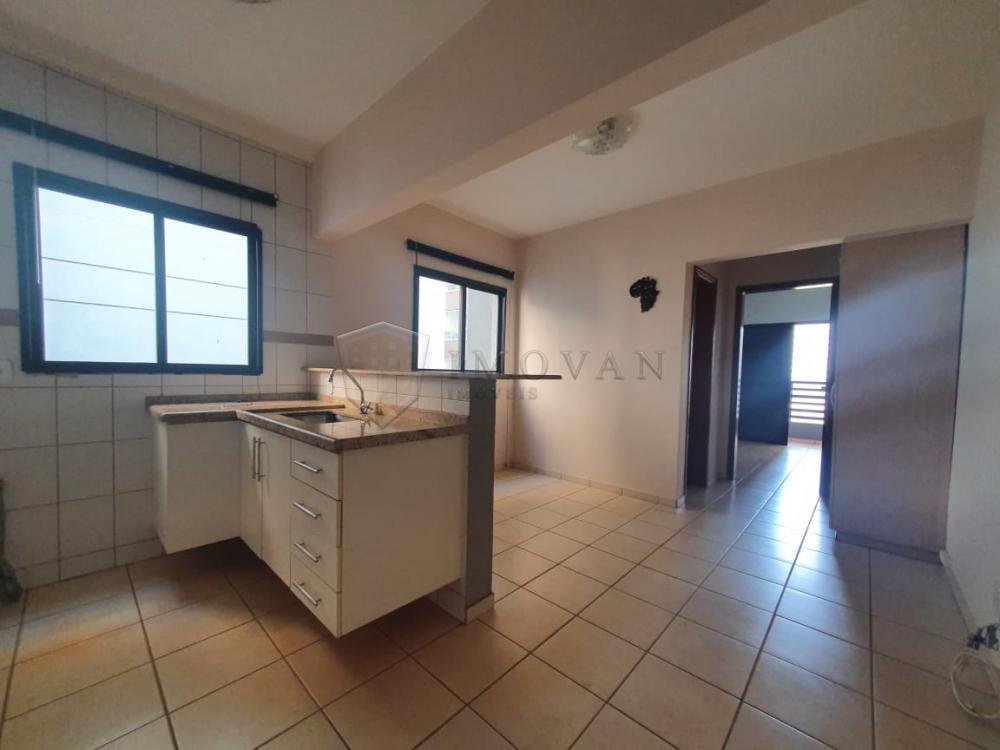 Alugar Apartamento / Padrão em Ribeirão Preto R$ 1.000,00 - Foto 3