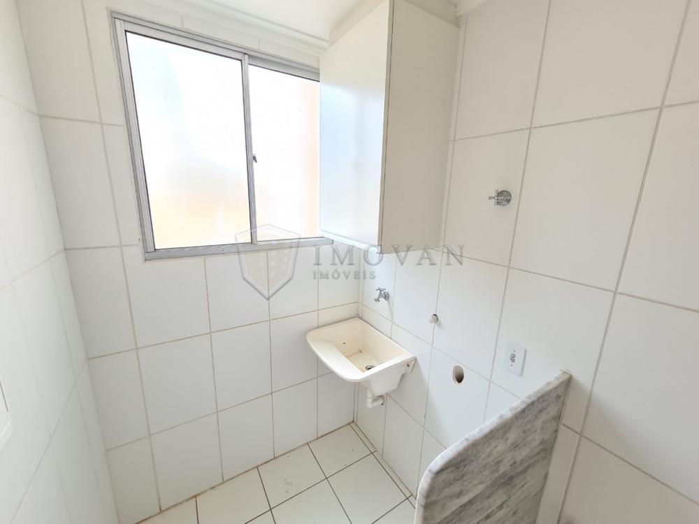 Alugar Apartamento / Padrão em Ribeirão Preto R$ 1.600,00 - Foto 5