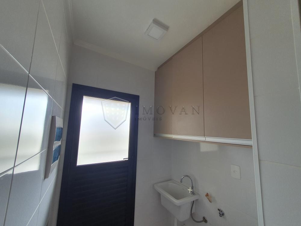 Alugar Apartamento / Padrão em Ribeirão Preto R$ 1.800,00 - Foto 4