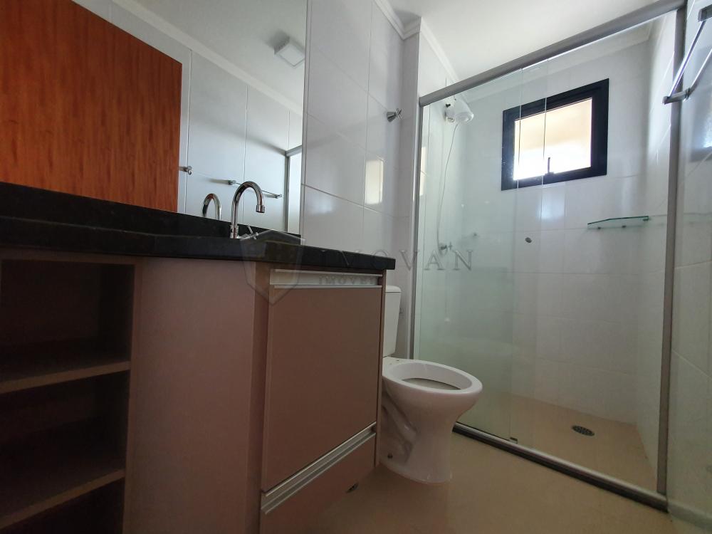 Alugar Apartamento / Padrão em Ribeirão Preto R$ 1.800,00 - Foto 10
