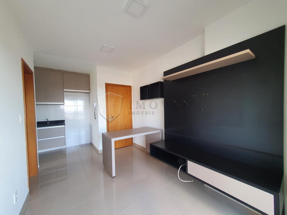 Alugar Apartamento / Padrão em Ribeirão Preto R$ 1.800,00 - Foto 6