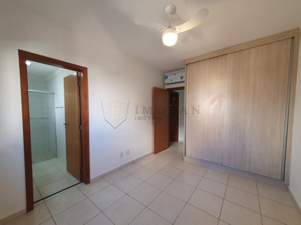 Alugar Apartamento / Padrão em Ribeirão Preto R$ 1.600,00 - Foto 8