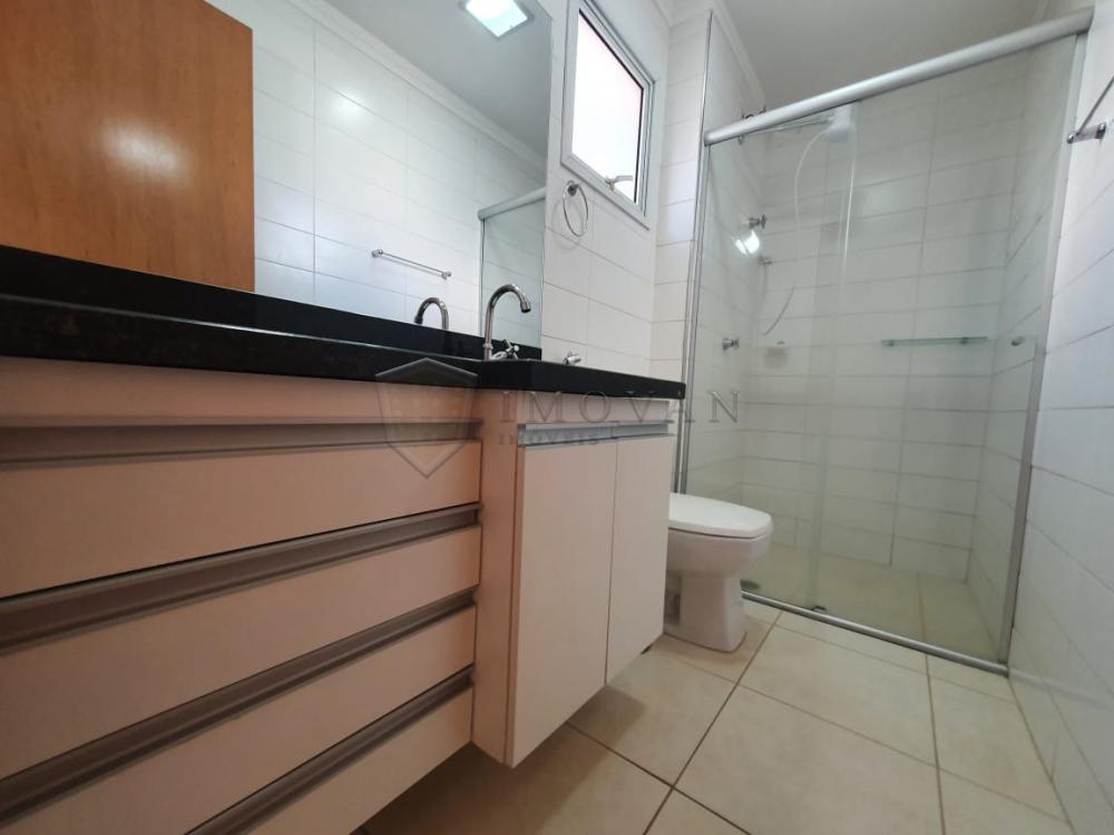 Alugar Apartamento / Padrão em Ribeirão Preto R$ 1.600,00 - Foto 14