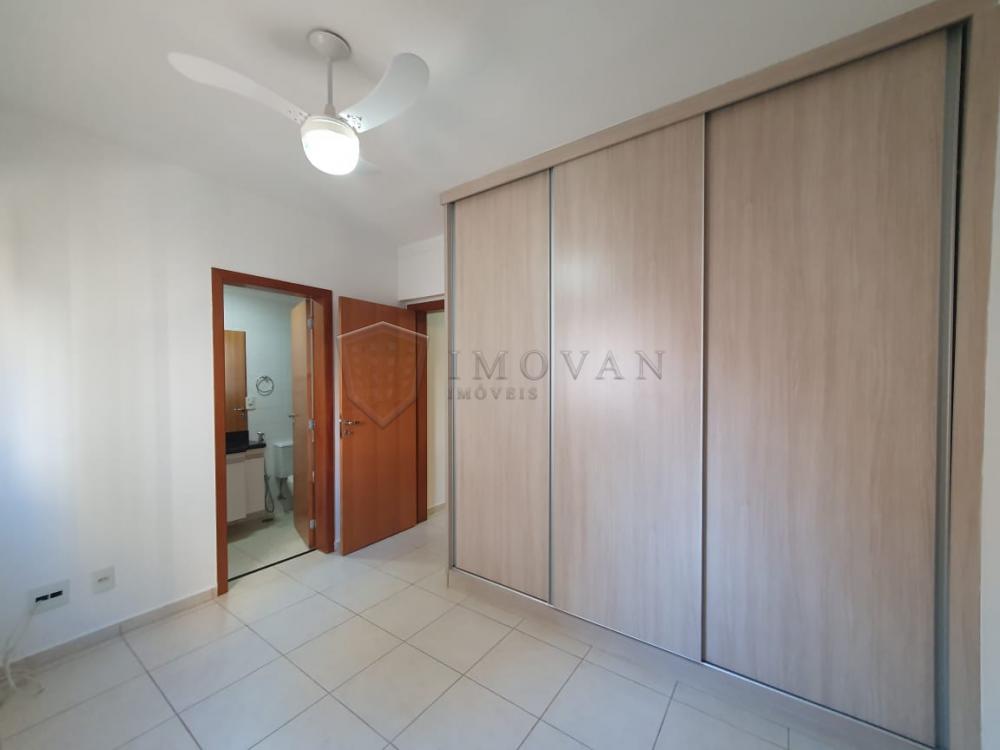 Alugar Apartamento / Padrão em Ribeirão Preto R$ 1.600,00 - Foto 11