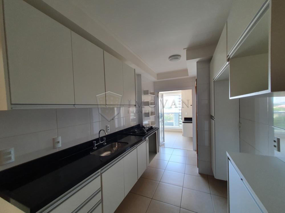 Alugar Apartamento / Padrão em Ribeirão Preto R$ 3.900,00 - Foto 4