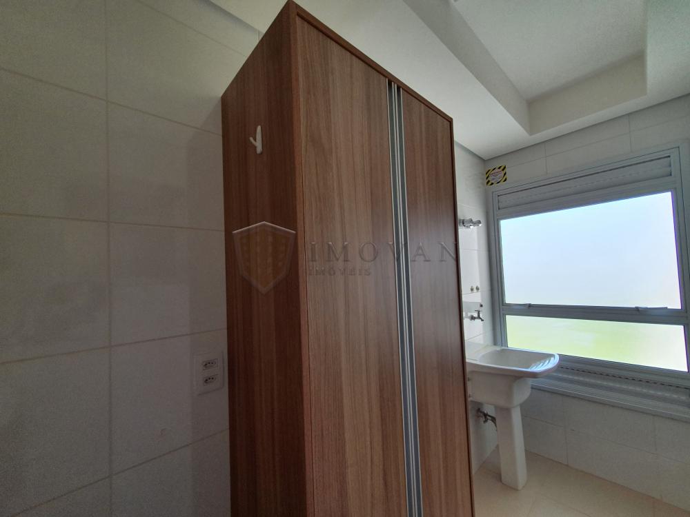 Alugar Apartamento / Padrão em Ribeirão Preto R$ 2.700,00 - Foto 4