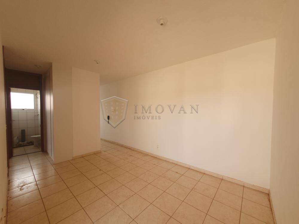 Alugar Apartamento / Padrão em Ribeirão Preto R$ 900,00 - Foto 5