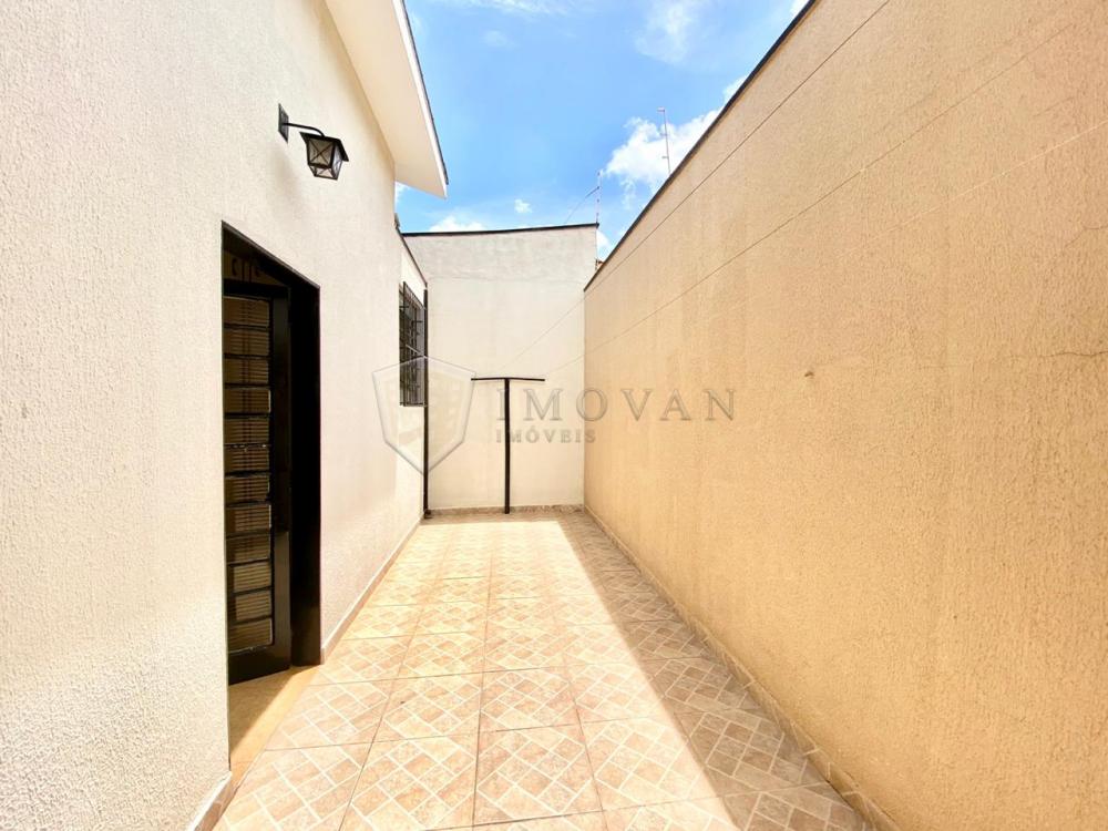 Alugar Casa / Padrão em Ribeirão Preto R$ 1.750,00 - Foto 13