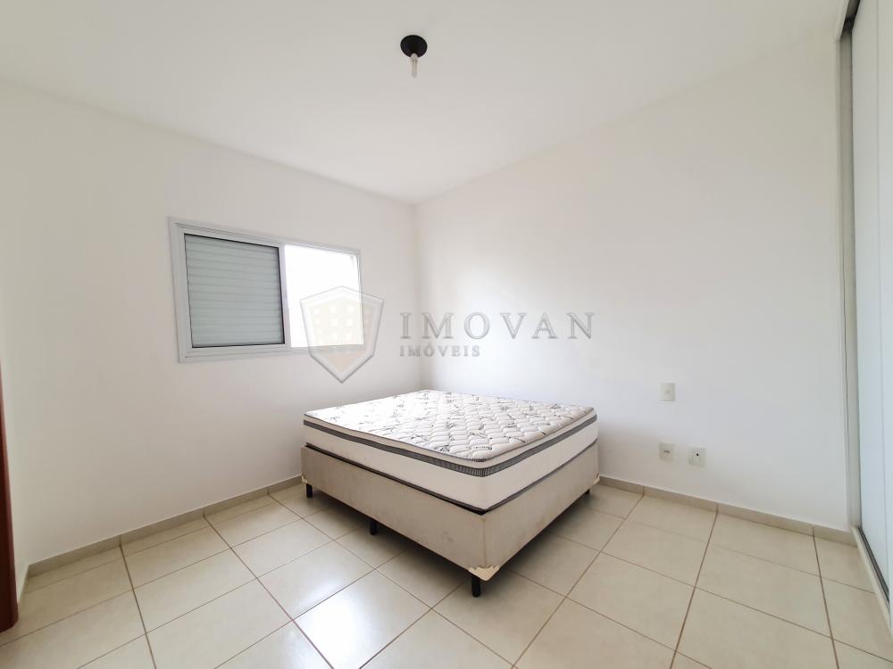 Alugar Apartamento / Padrão em Ribeirão Preto R$ 1.600,00 - Foto 11