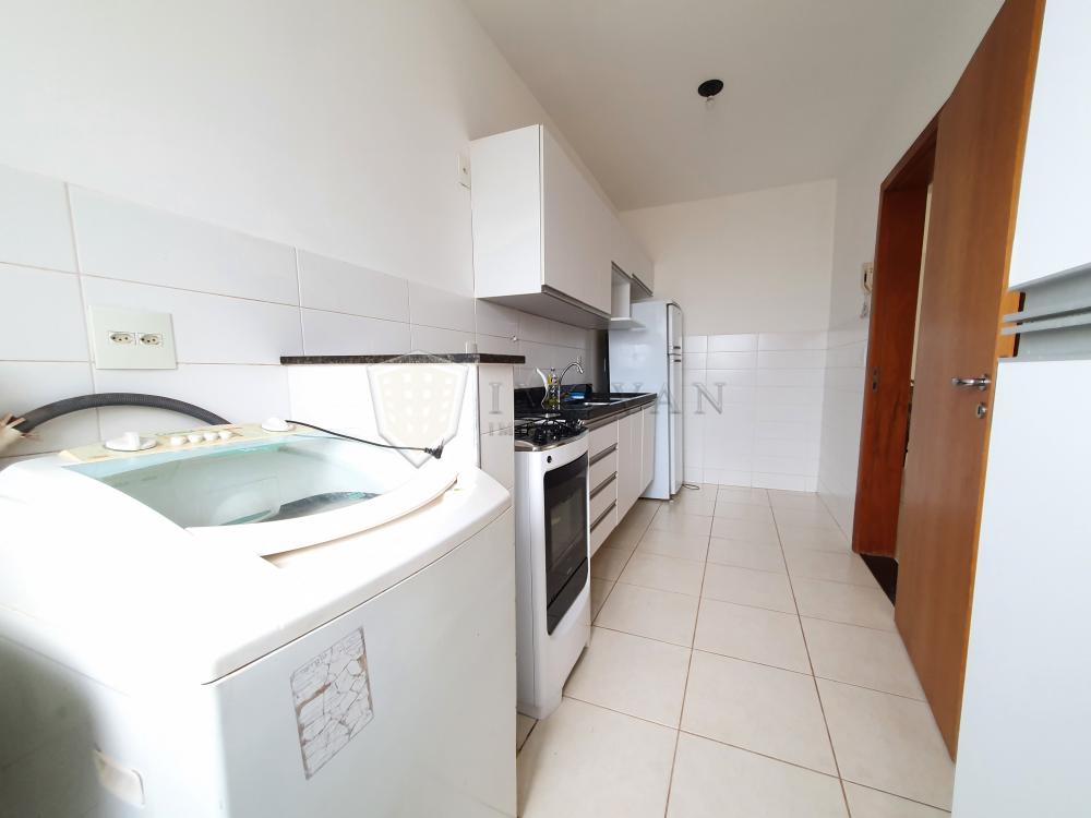 Alugar Apartamento / Padrão em Ribeirão Preto R$ 1.600,00 - Foto 5