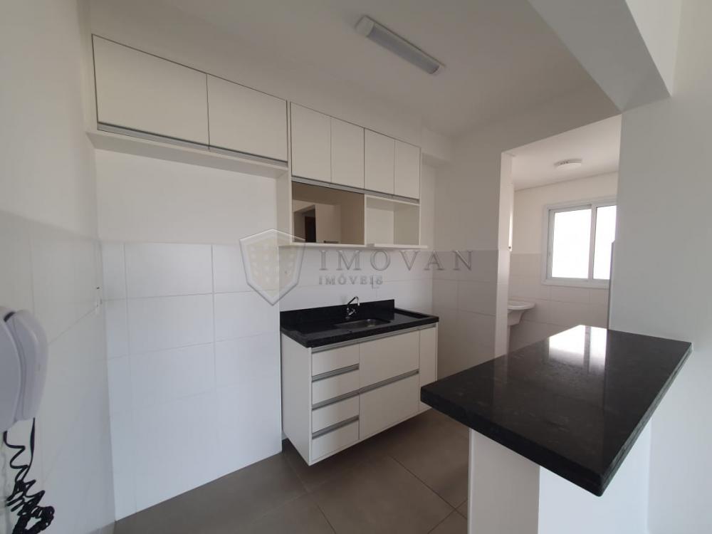 Alugar Apartamento / Padrão em Ribeirão Preto R$ 1.200,00 - Foto 2