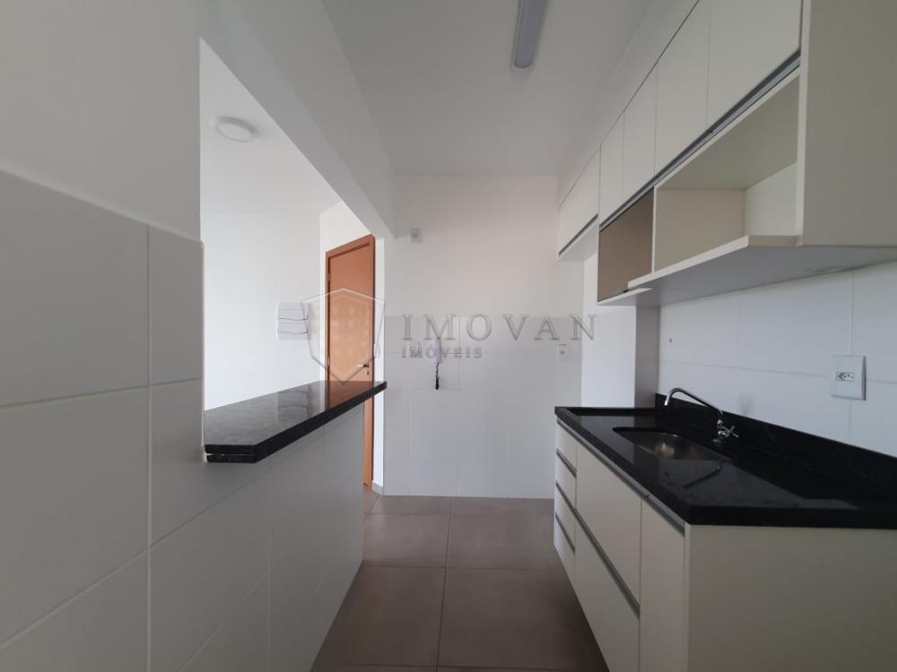 Alugar Apartamento / Padrão em Ribeirão Preto R$ 1.200,00 - Foto 3