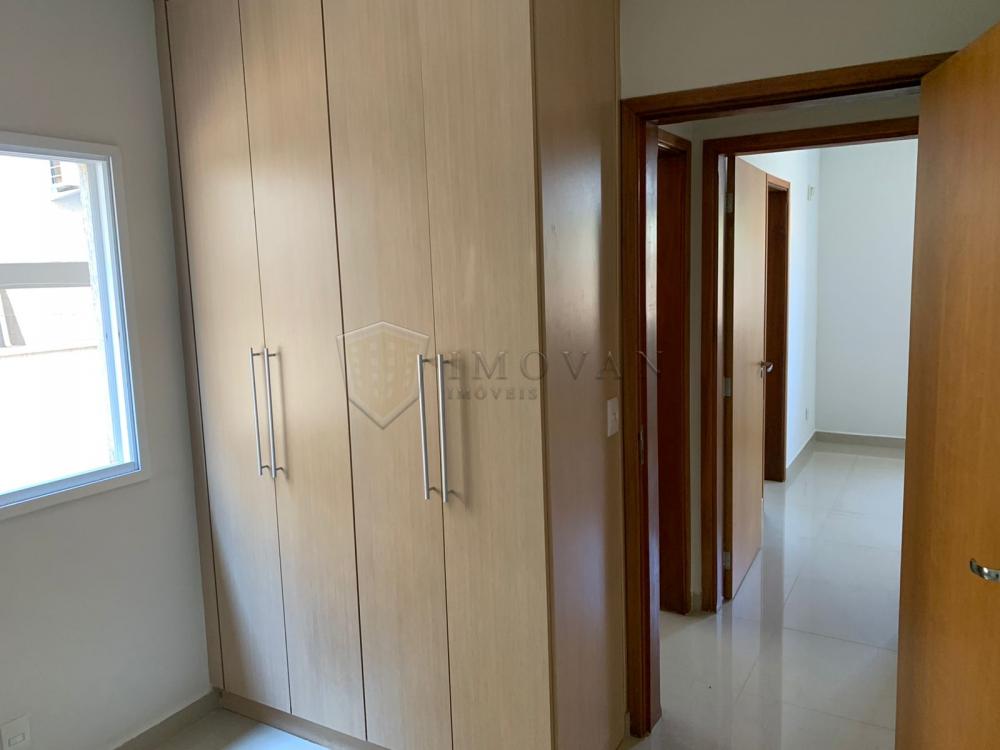 Alugar Apartamento / Padrão em Ribeirão Preto R$ 1.600,00 - Foto 8