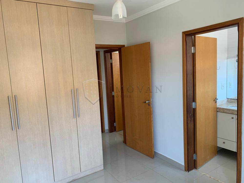 Alugar Apartamento / Padrão em Ribeirão Preto R$ 1.600,00 - Foto 9