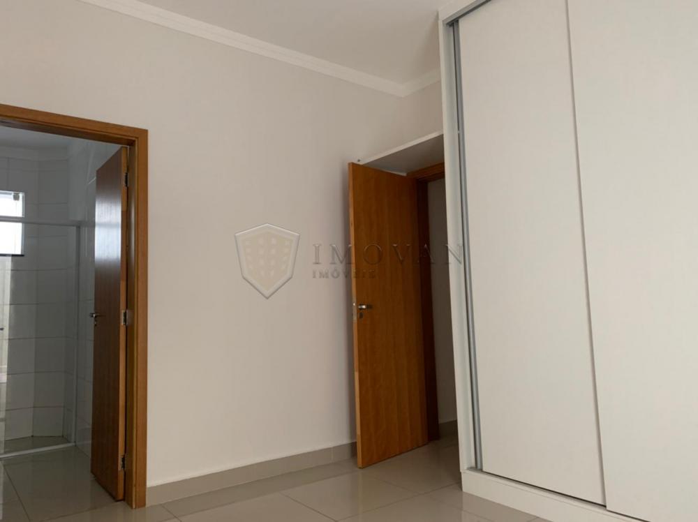 Alugar Apartamento / Padrão em Ribeirão Preto R$ 2.300,00 - Foto 4