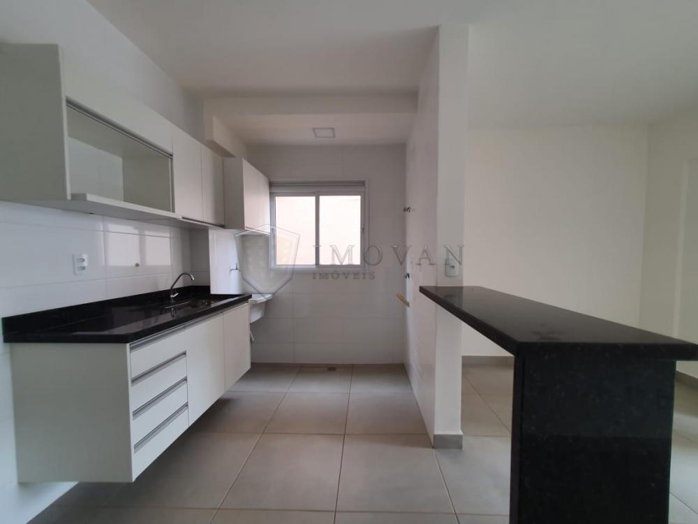 Alugar Apartamento / Padrão em Ribeirão Preto R$ 900,00 - Foto 2