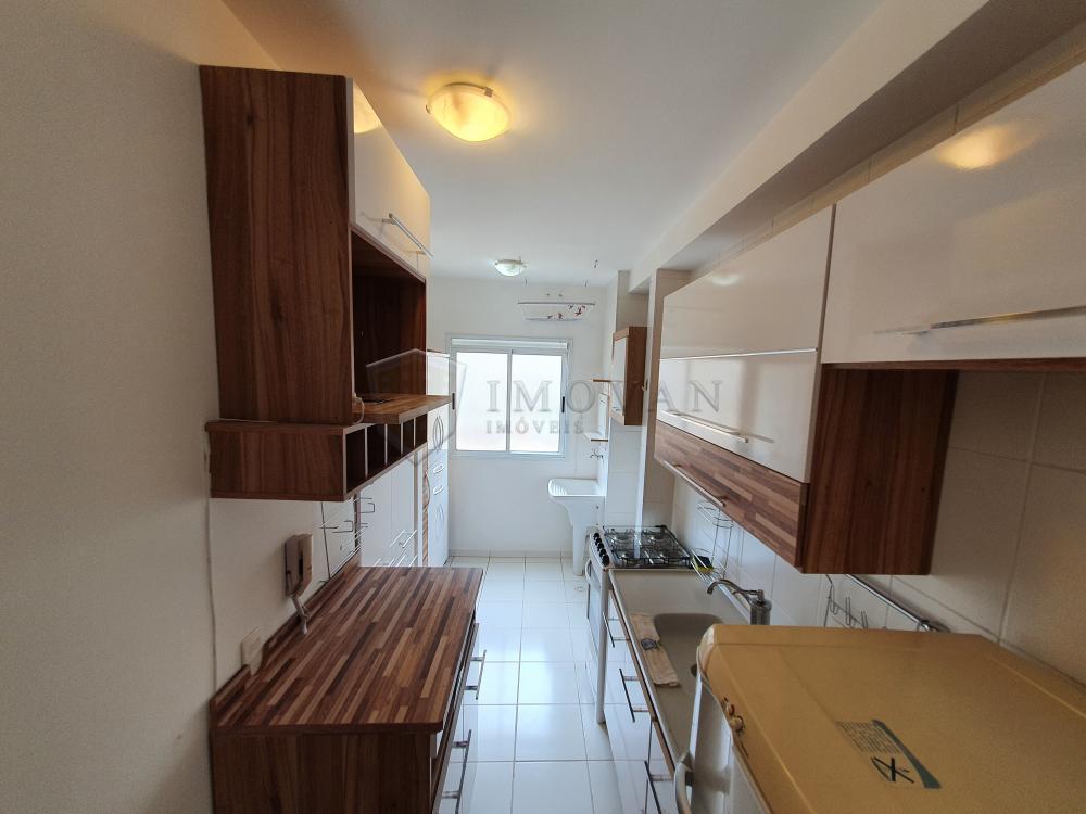 Alugar Apartamento / Padrão em Ribeirão Preto R$ 1.250,00 - Foto 4