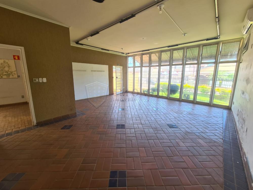 Alugar Casa / Padrão em Ribeirão Preto R$ 2.500,00 - Foto 2