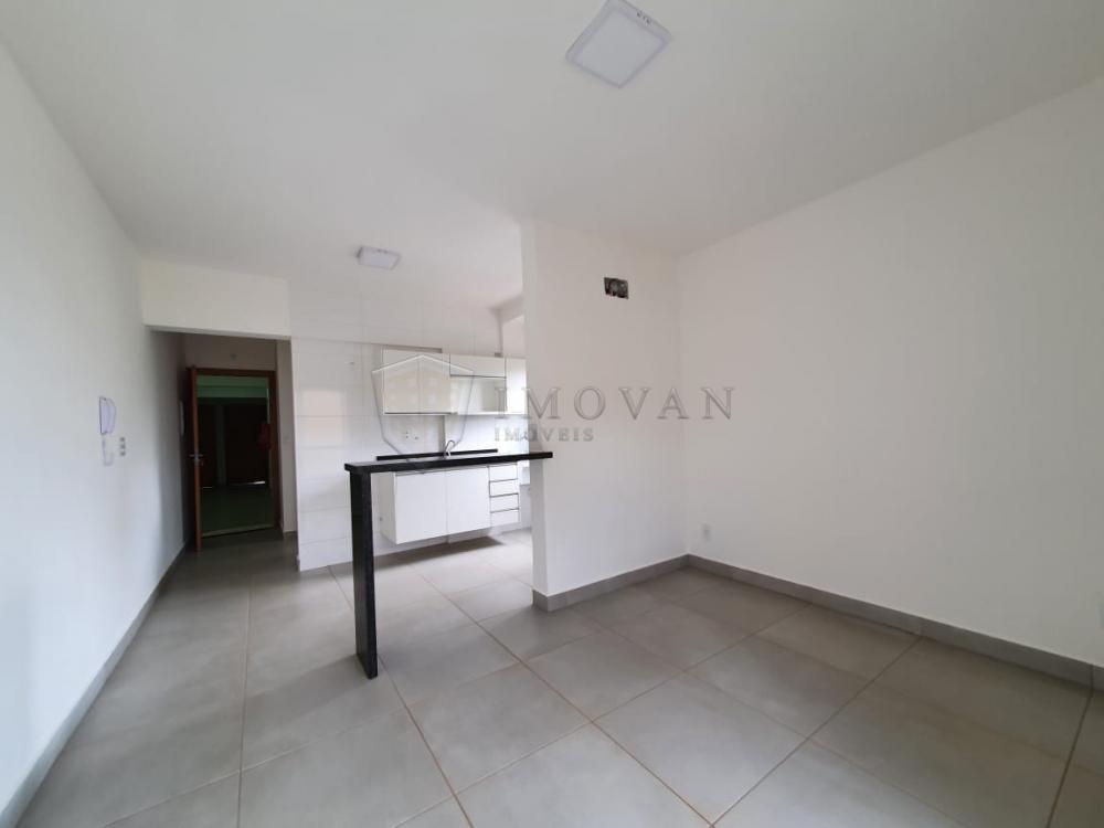 Alugar Apartamento / Padrão em Ribeirão Preto R$ 900,00 - Foto 4