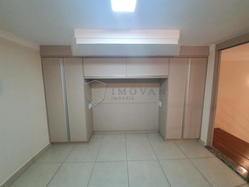 Alugar Apartamento / Padrão em Ribeirão Preto R$ 1.900,00 - Foto 17