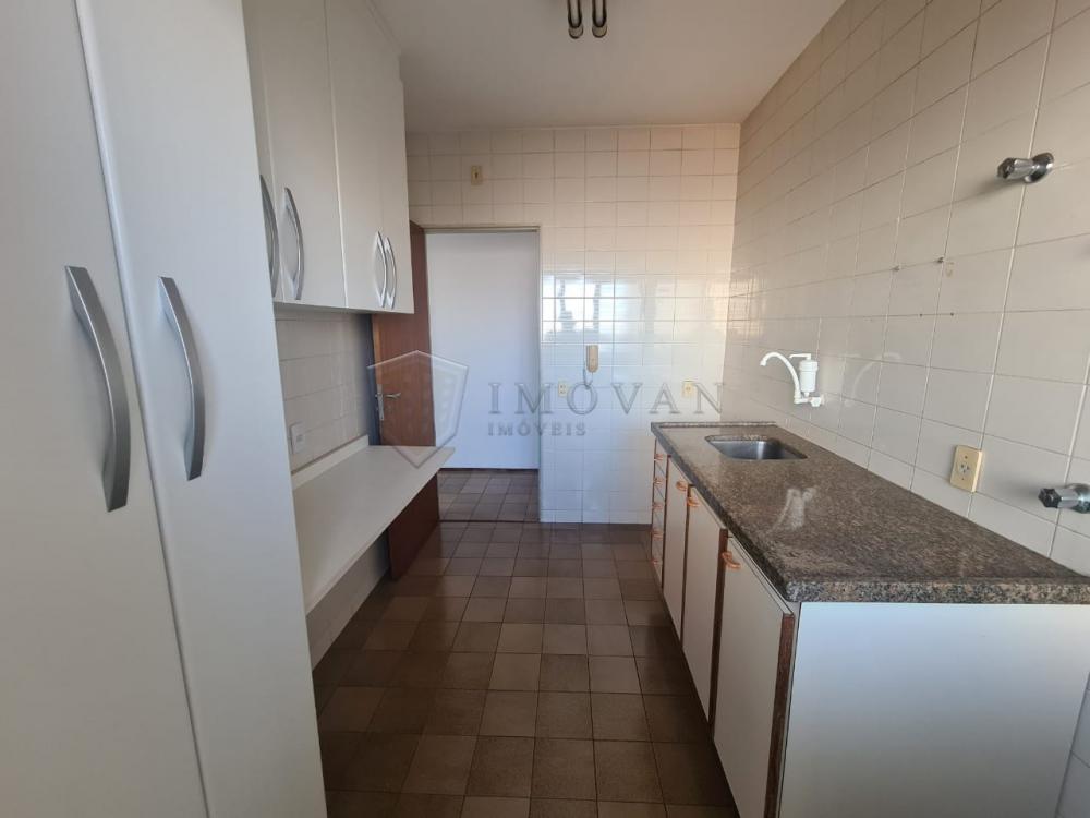 Alugar Apartamento / Padrão em Ribeirão Preto R$ 900,00 - Foto 8